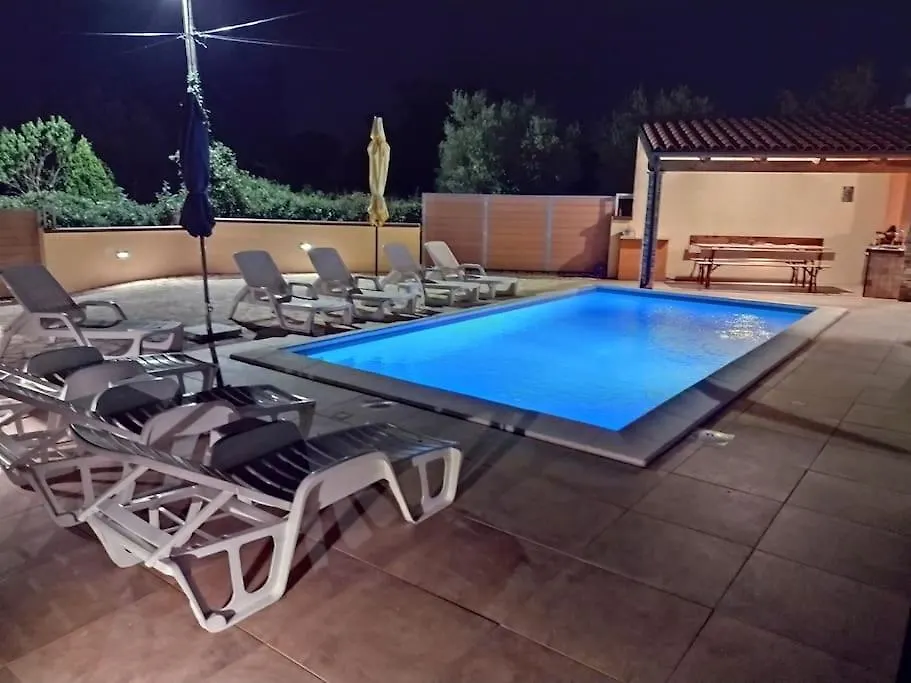 Casa Bozzero Villa Krnica Holiday home