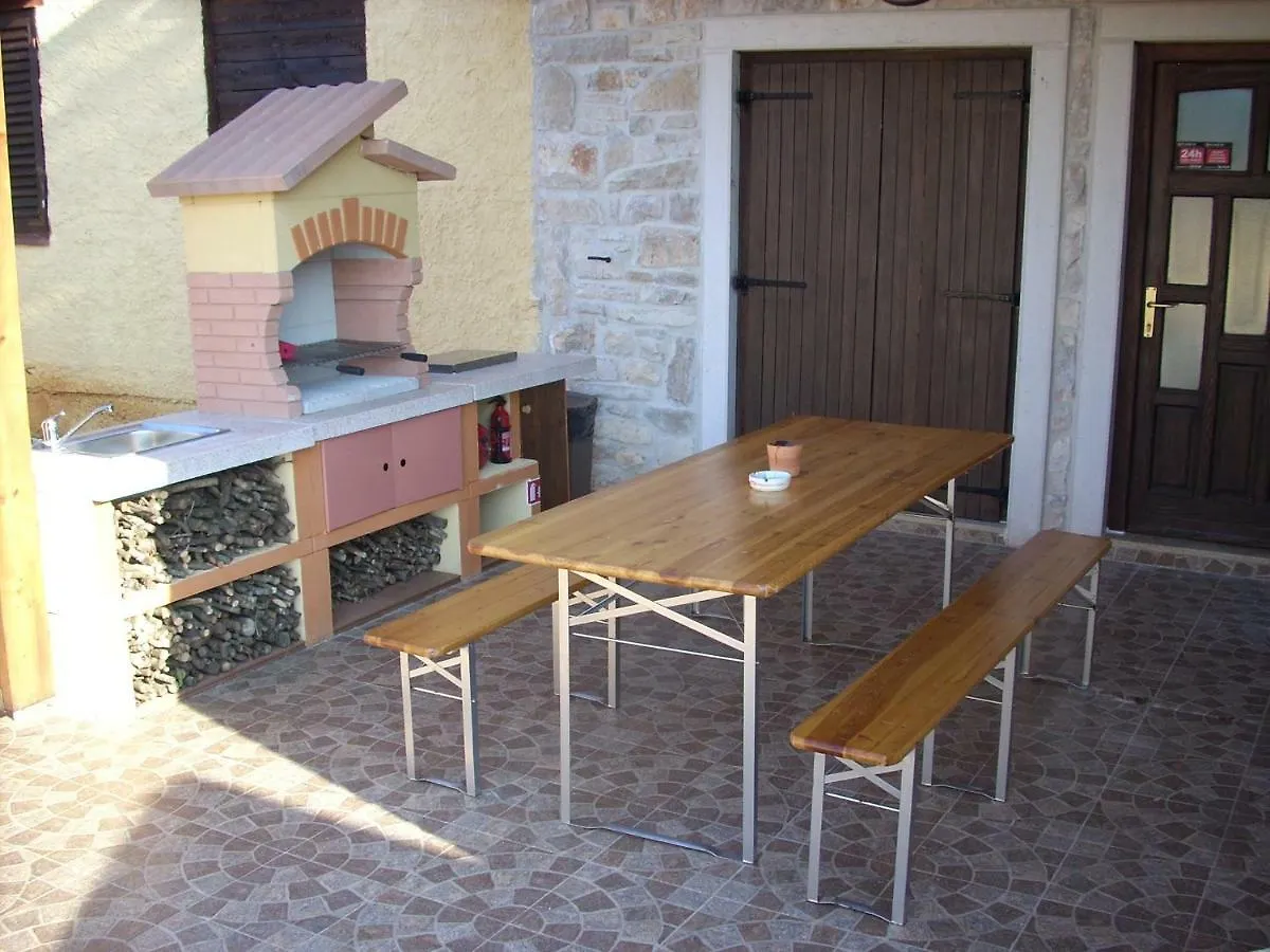 Casa Bozzero Villa Krnica 0*,